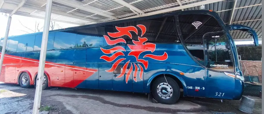 Autobús para viajes grupales